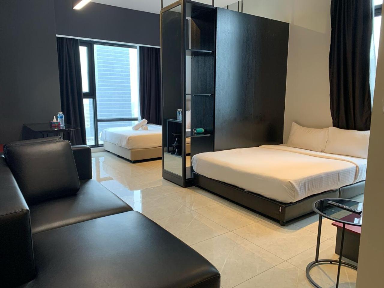 Klcc At Axon By Skypool