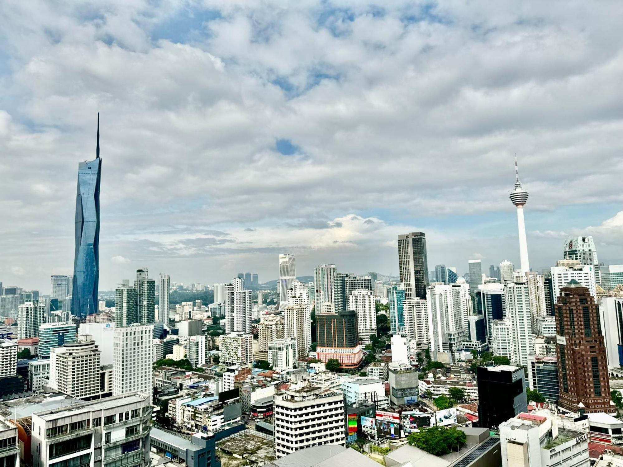 Pangsapuri Klcc At Axon By Skypool *